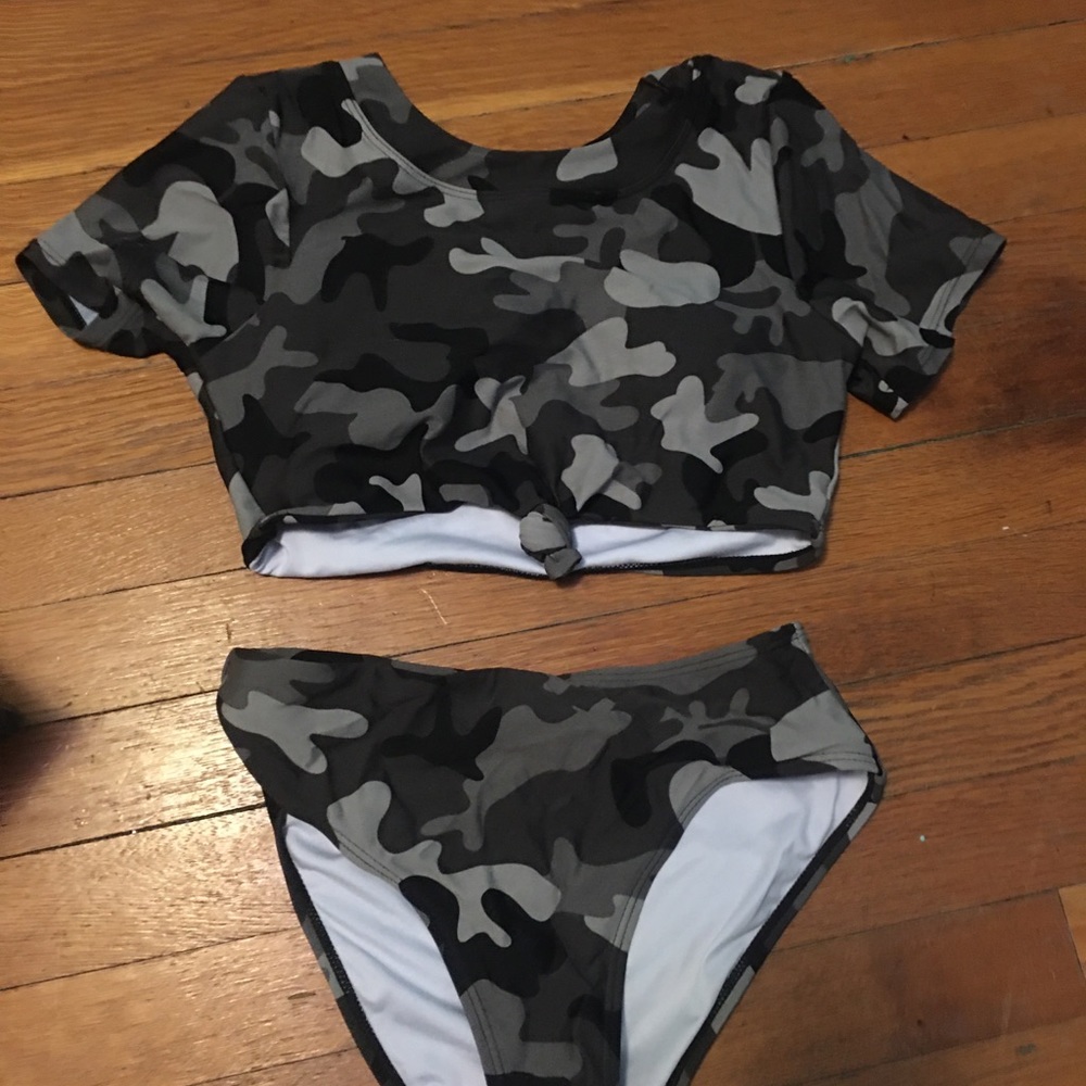 2 peice camo swim suit